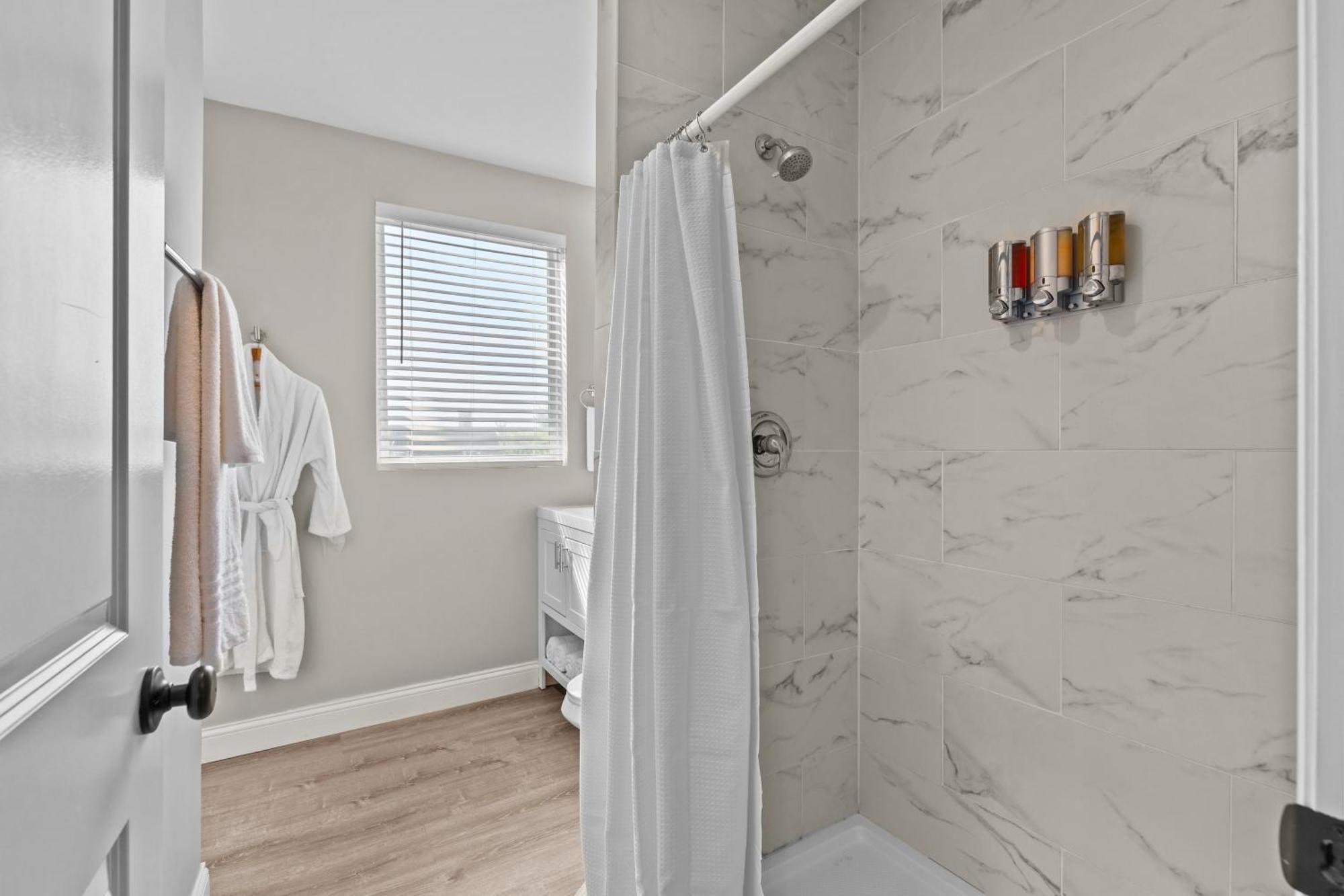 West End Whimsy | Jz Vacation Rentals Tower Grove المظهر الخارجي الصورة
