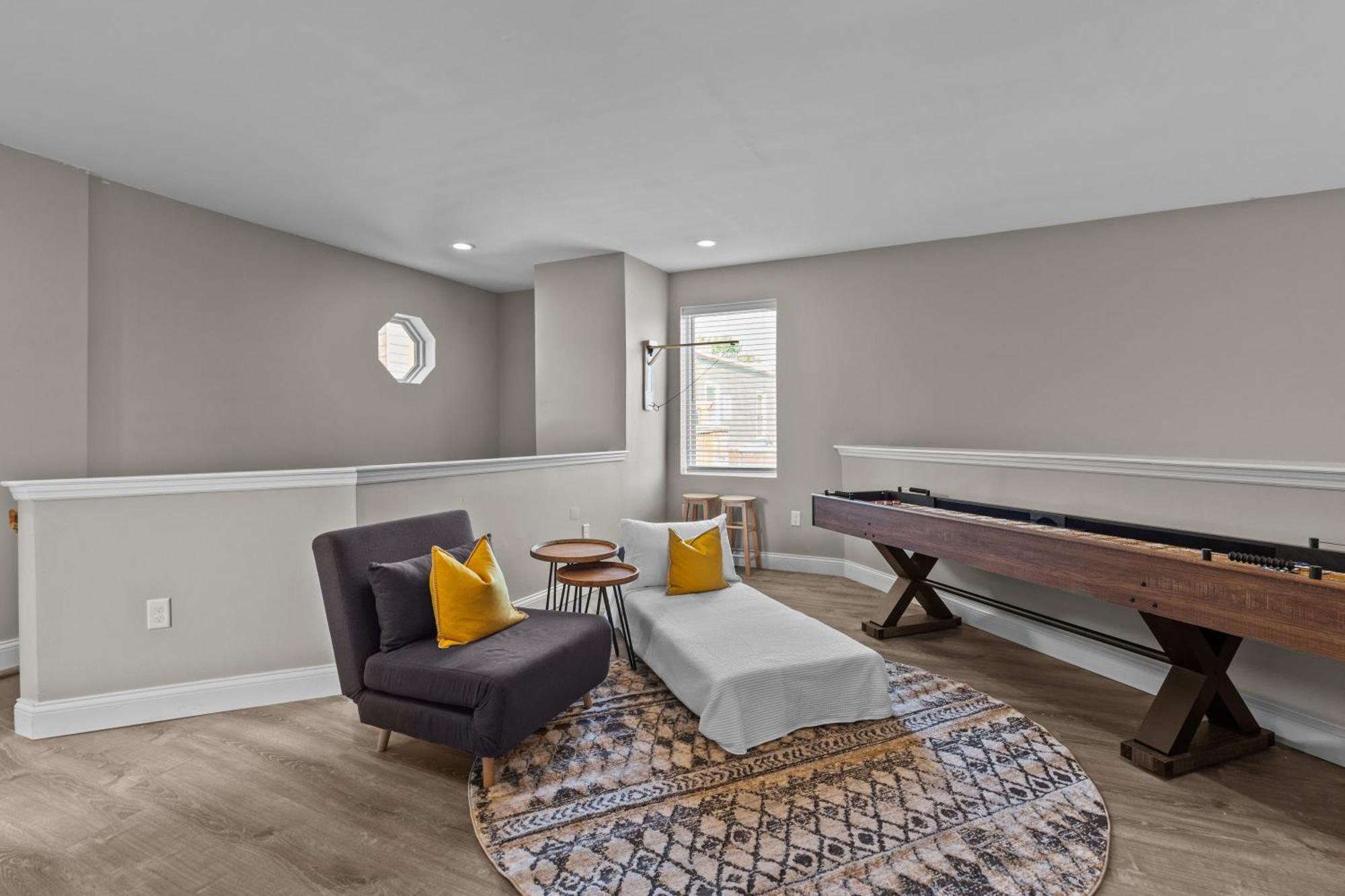 West End Whimsy | Jz Vacation Rentals Tower Grove المظهر الخارجي الصورة