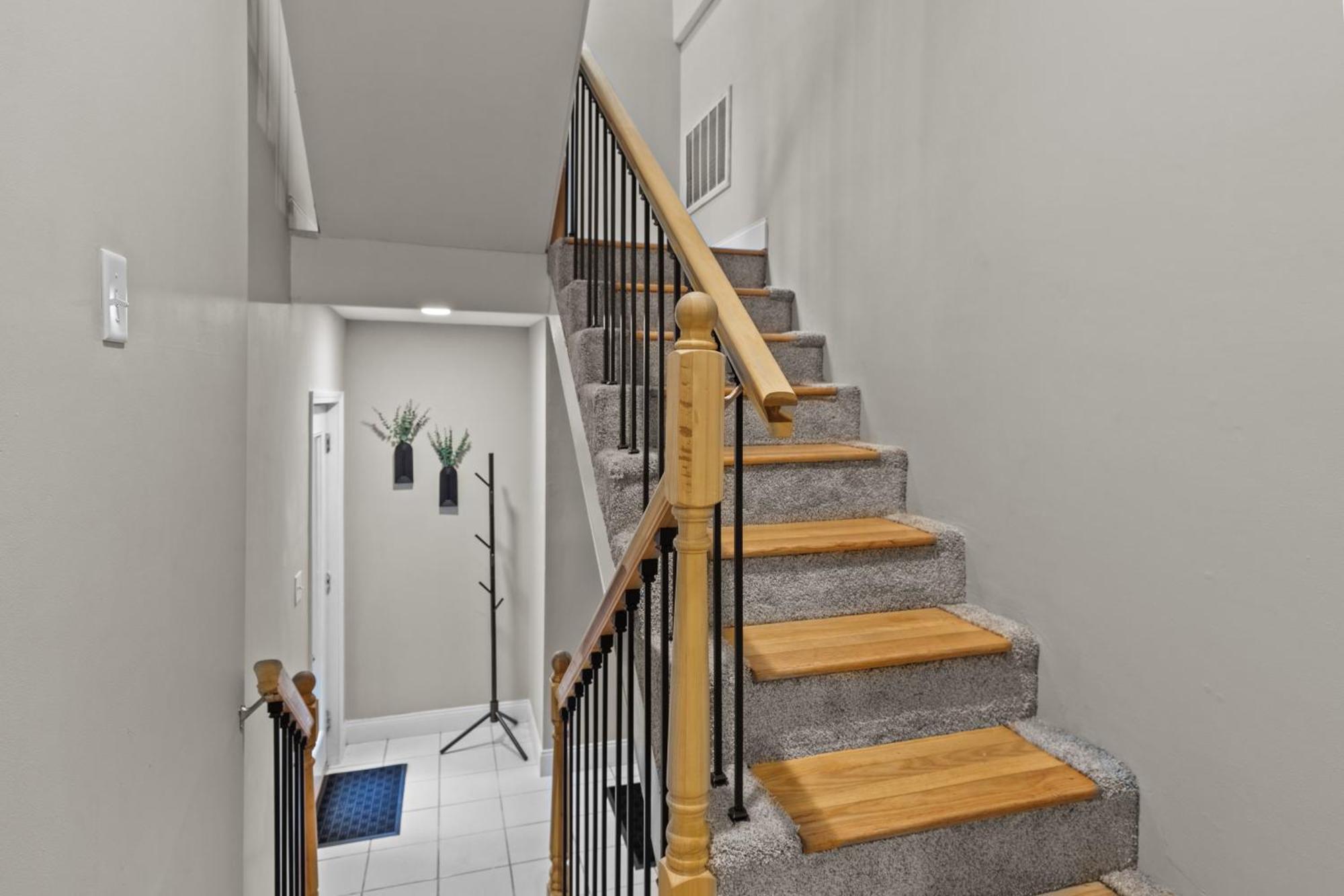 West End Whimsy | Jz Vacation Rentals Tower Grove المظهر الخارجي الصورة