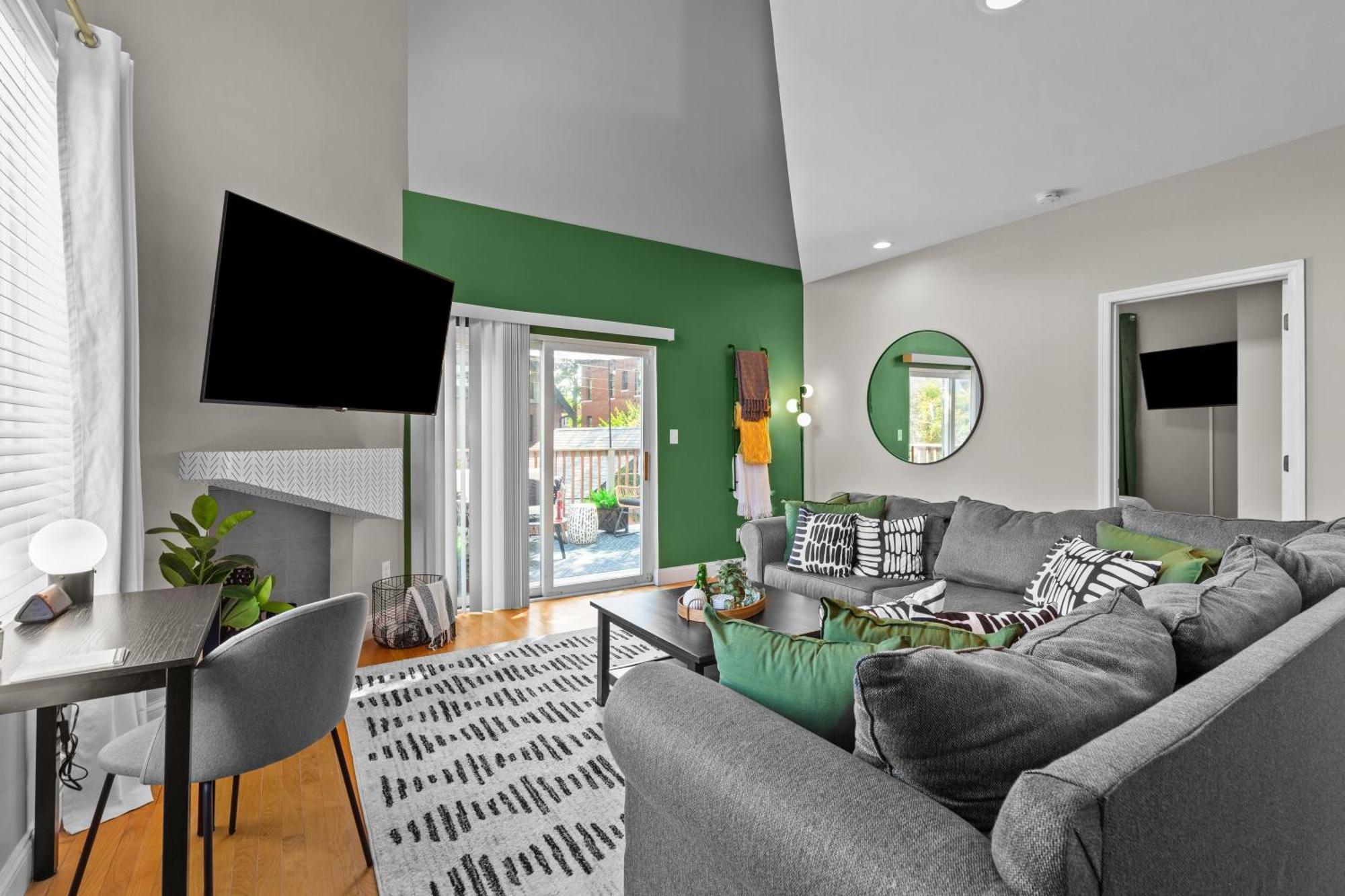 West End Whimsy | Jz Vacation Rentals Tower Grove المظهر الخارجي الصورة