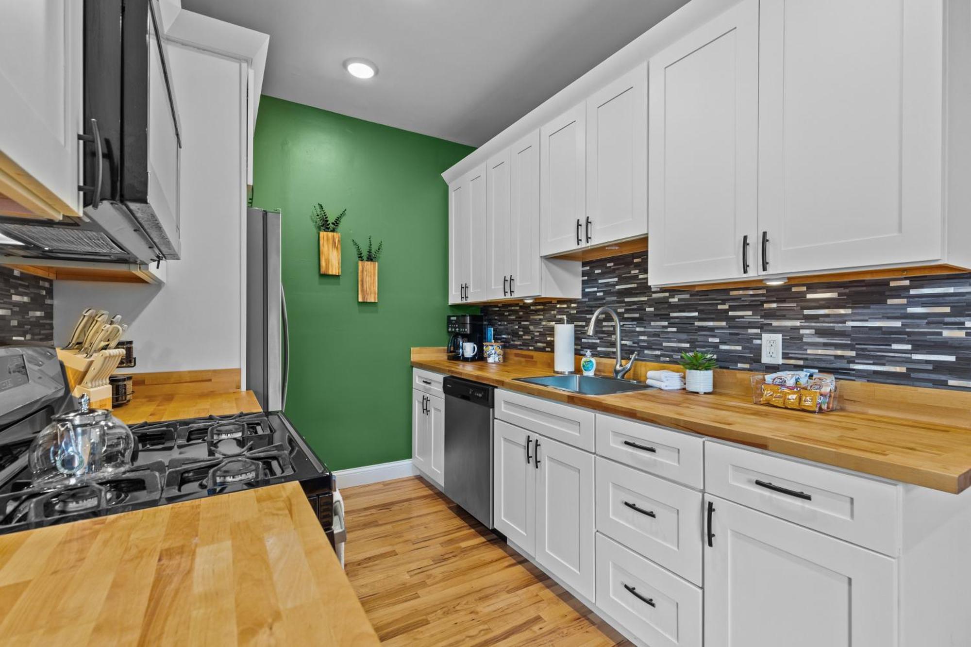 West End Whimsy | Jz Vacation Rentals Tower Grove المظهر الخارجي الصورة